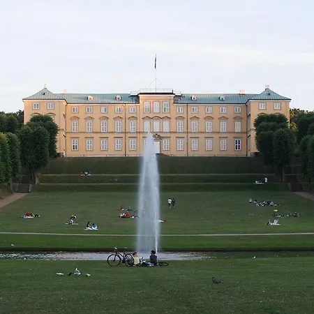 Apartment Explore Frederiksberg! Perfect Space For Travelers *