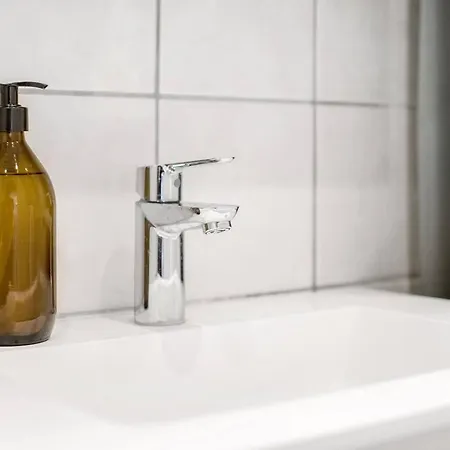 Explore Frederiksberg! Perfect Space For Travelers Apartment *